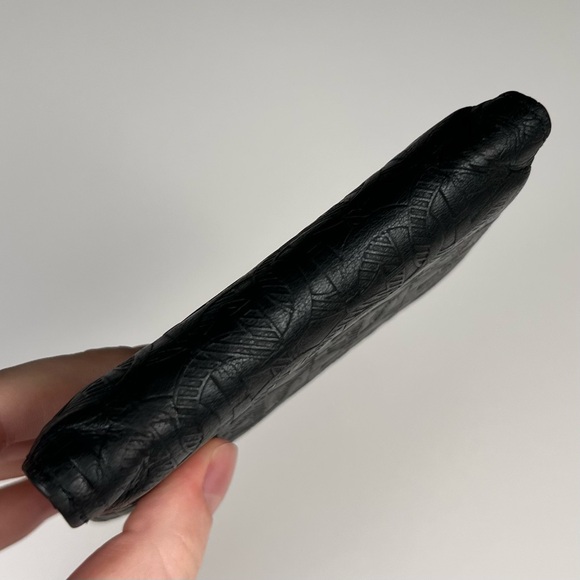 Salvatore Ferragamo Gancini logo engraved Bifold wallet Leather Black - Picture 8 of 8